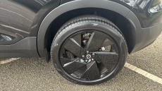 Volvo XC40 2.0 B3P Plus Black Edition 5dr Auto Petrol Estate